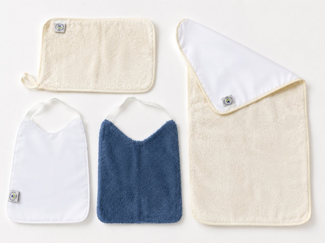 Terry baby bibs with piped edge
